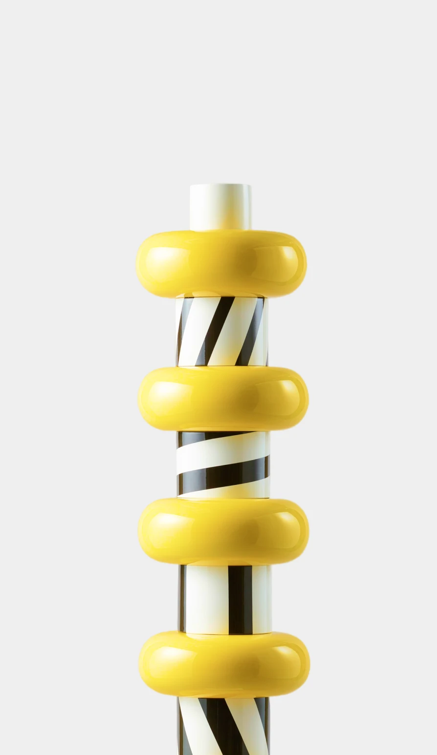 งานออกแบบของ Ettore Sottsass ที่ Artizon Museum