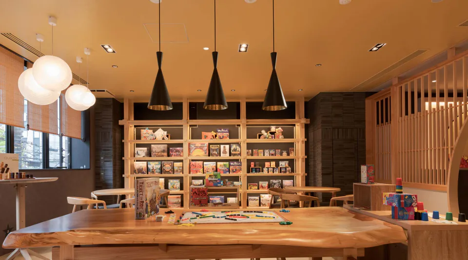 MIMARU Osaka Namba Station พื้นที่พักผ่อนและชั้นวางหนังสือ